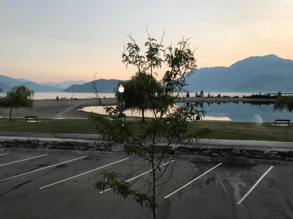 Spring Villa Hotel Harrison Hot Springs Bagian luar foto