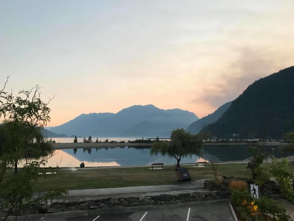 Spring Villa Hotel Harrison Hot Springs Bagian luar foto